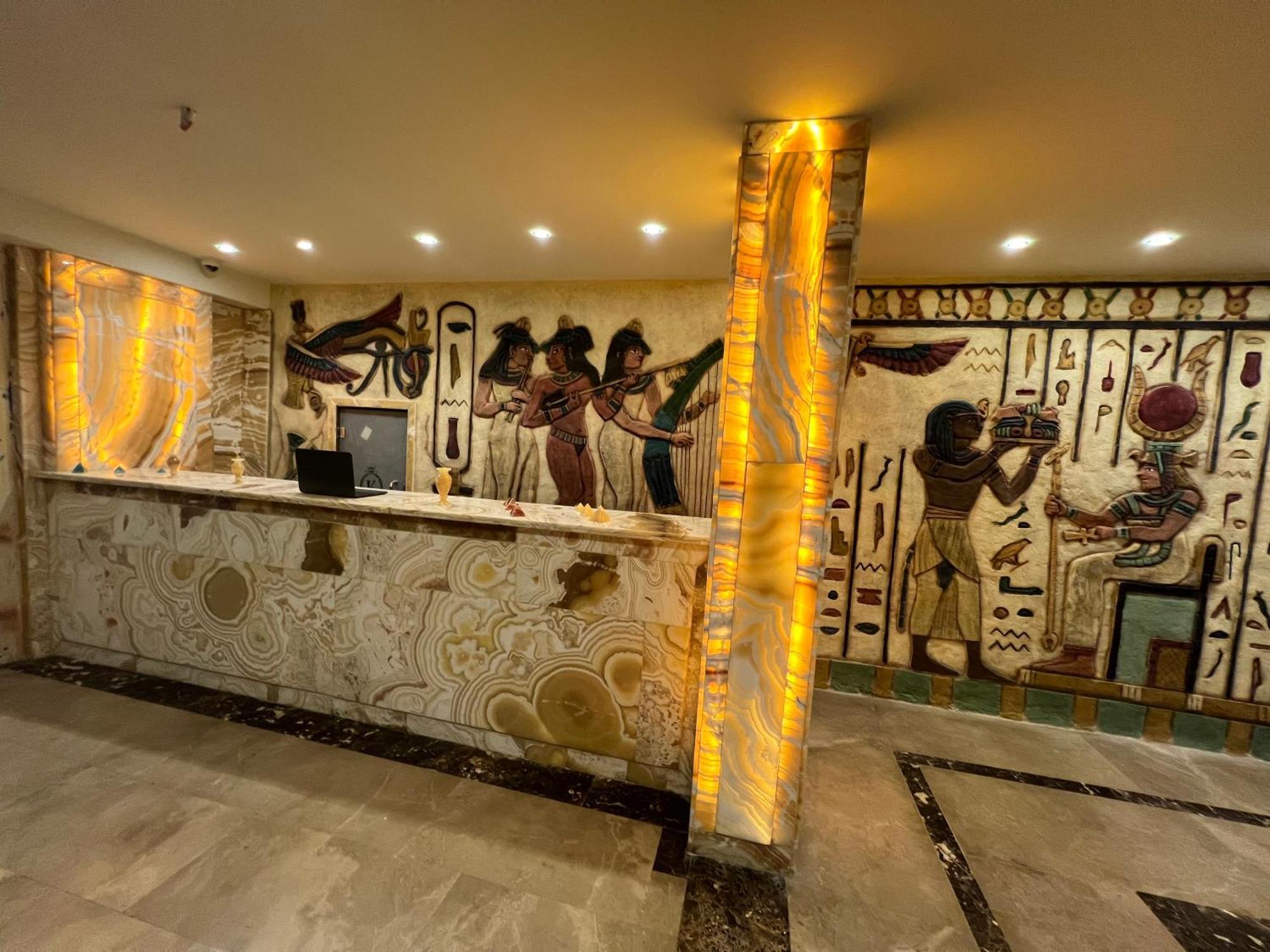 King Pyramids View Hotel Kafrat al Jabal Ngoại thất bức ảnh