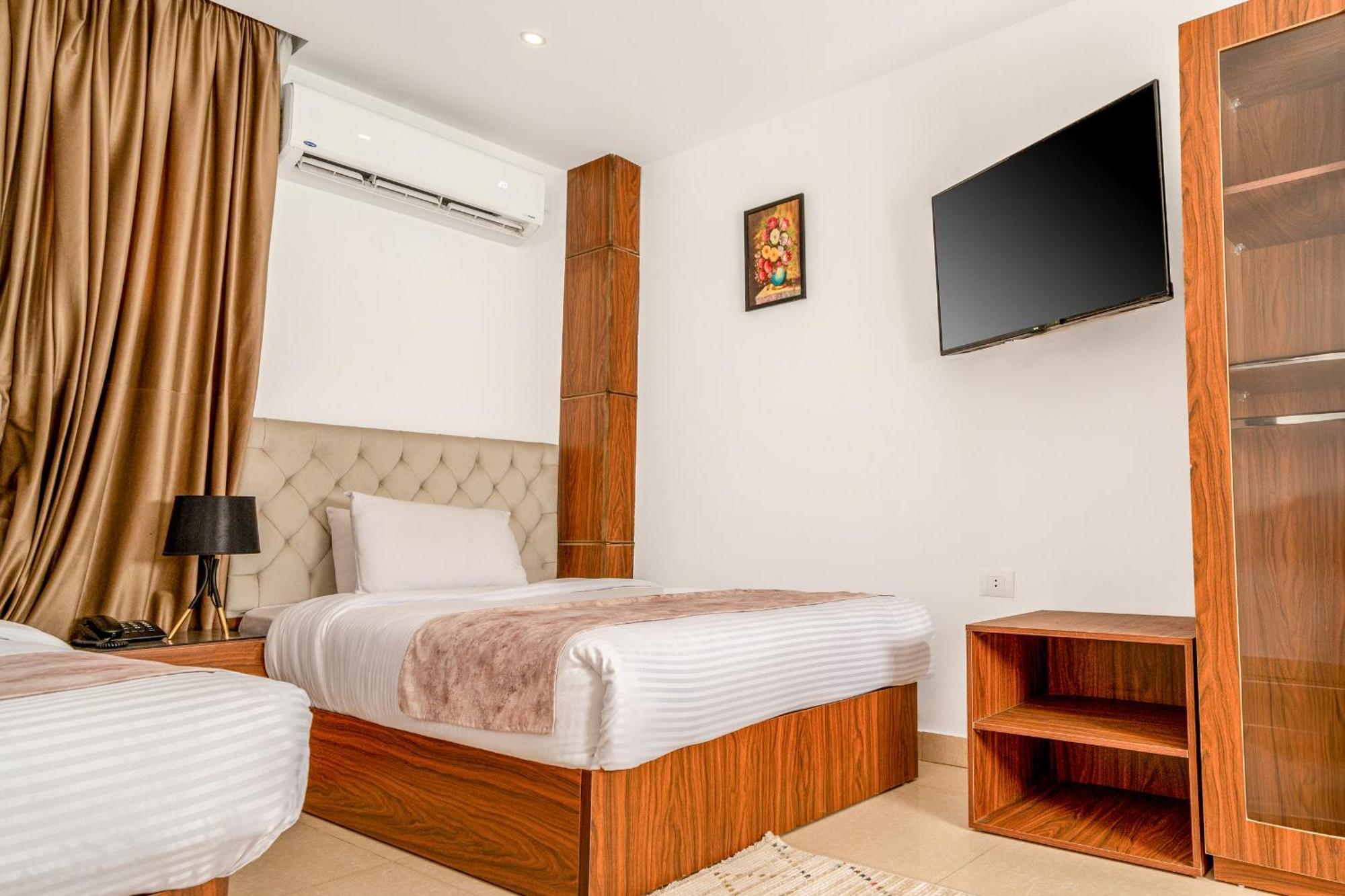 King Pyramids View Hotel Kafrat al Jabal Ngoại thất bức ảnh