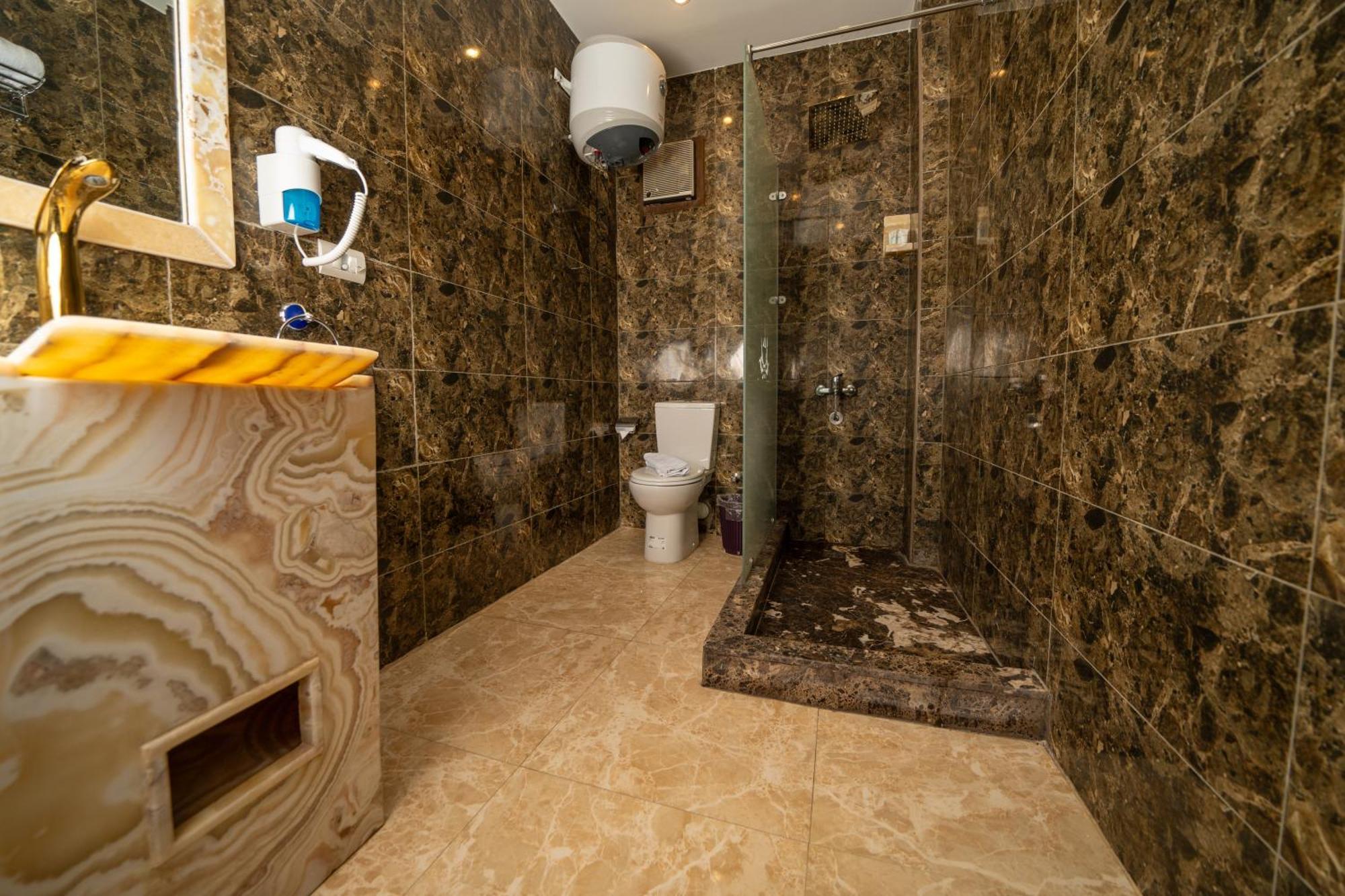King Pyramids View Hotel Kafrat al Jabal Ngoại thất bức ảnh