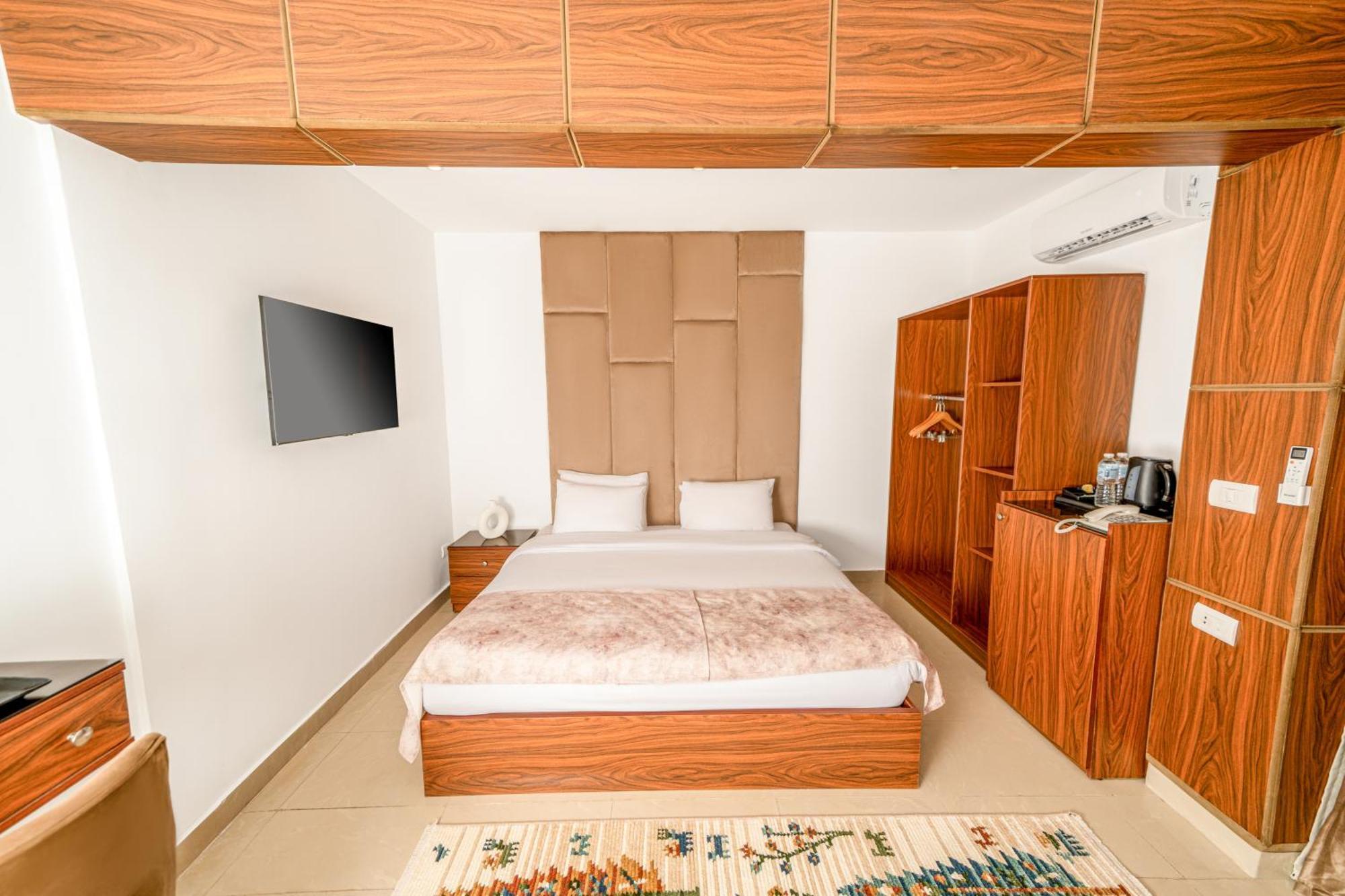 King Pyramids View Hotel Kafrat al Jabal Ngoại thất bức ảnh
